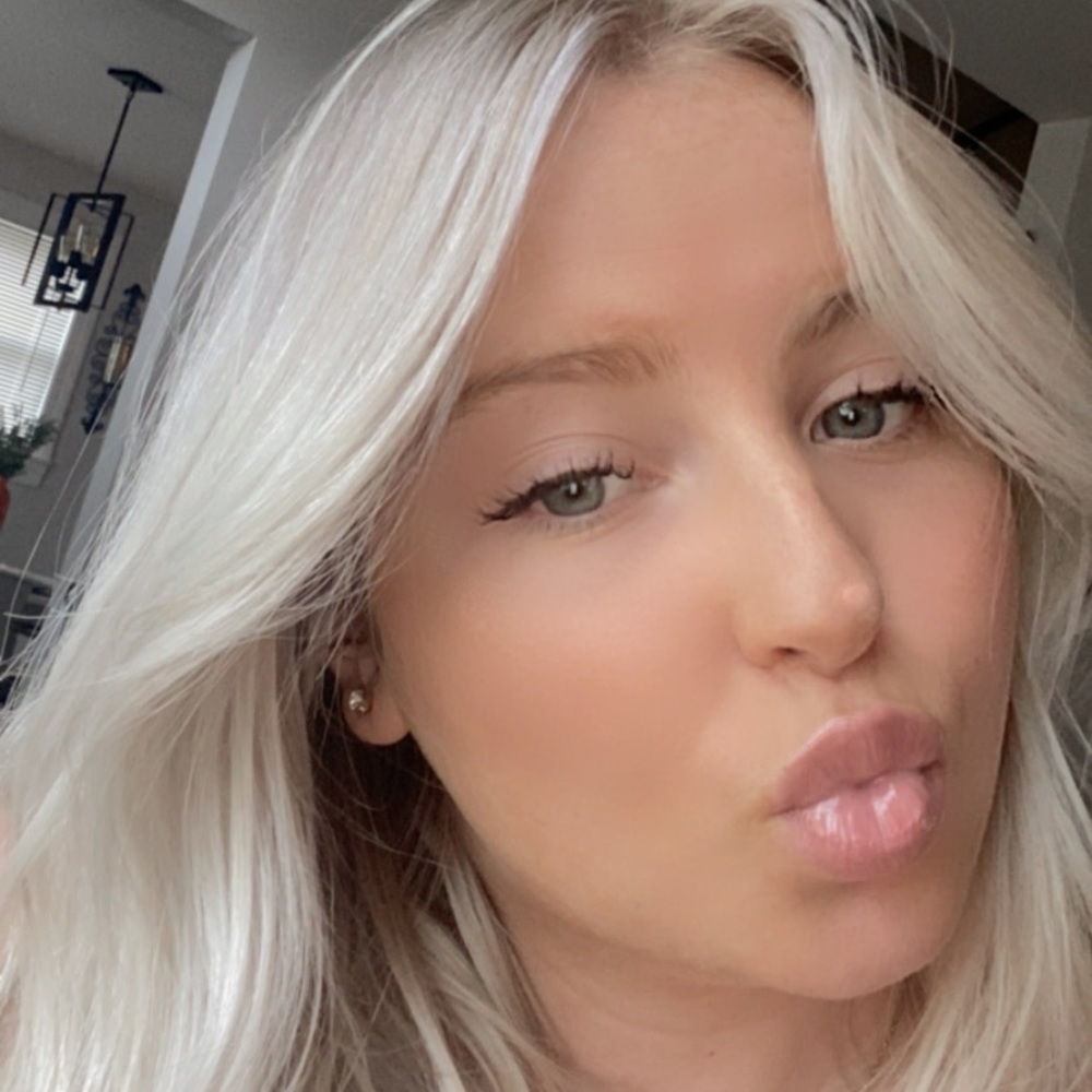 Meet your Posher, Samantha